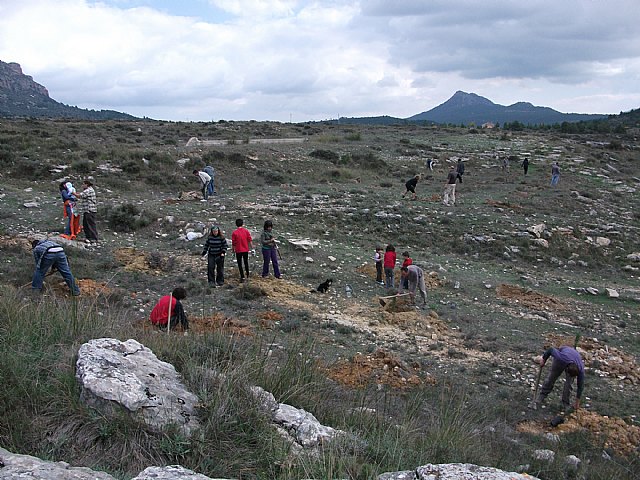 Las actividades de Reforestación del Proyecto Nutria suman 6000 sabinas a La Risca - 1, Foto 1
