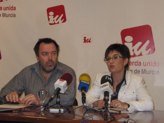 Esther Herguedas repite como candidata de IU a la alcaldía de Murcia en las elecciones de 2011 - 1, Foto 1