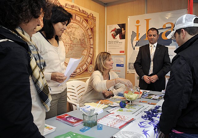 La Universidad de Murcia muestra sus servicios con especial atención a los hábitos saludables - 1, Foto 1