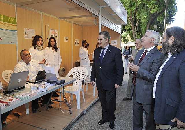 La Universidad de Murcia muestra sus servicios con especial atención a los hábitos saludables - 4, Foto 4