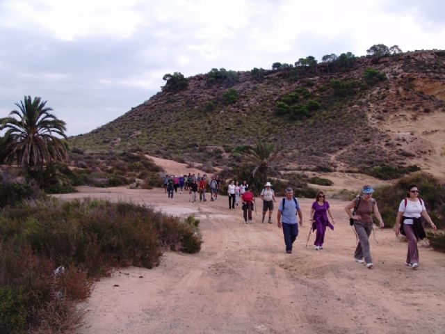 The Department of Sports organized a hiking out on the beaches of Aguilas and San Juan de los Terreros (Almeria), Foto 4