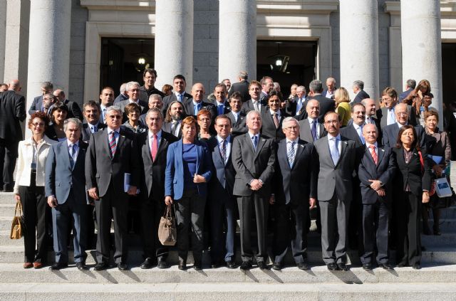 El presidente Valcárcel y los rectores Cobacho y Faura defienden en Madrid el proyecto Campus Mare Nostrum - 1, Foto 1