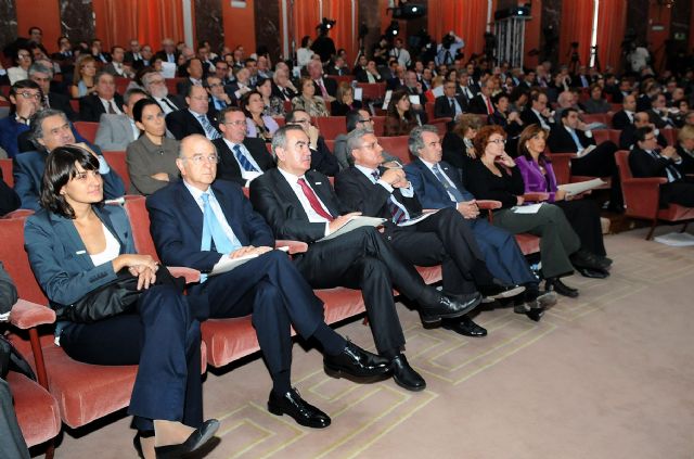 El presidente Valcárcel y los rectores Cobacho y Faura defienden en Madrid el proyecto Campus Mare Nostrum - 5, Foto 5