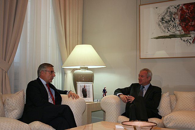Reunión del presidente de la  Comunidad con el ministro de Fomento - 2, Foto 2