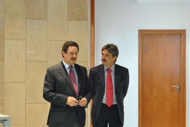 Reunión de trabajo sobre la Aplicación de la Ley de Dependencia en la Corporaciones Locales - 1, Foto 1