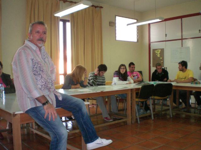A total of 25 youth in the municipality took part in the ongoing planning and organizing summer schools, Foto 1