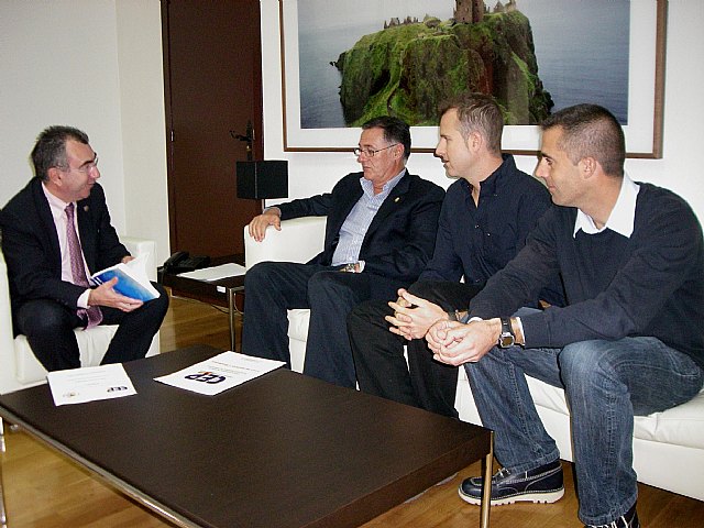 Manuel Campos recibe al secretario general del Comité Regional de la Confederación Española de Policía - 1, Foto 1