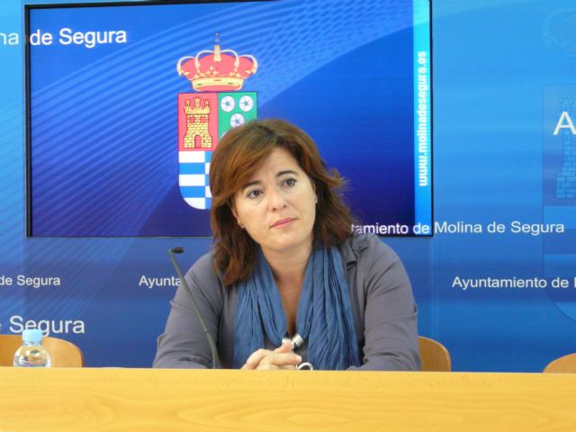 Adjudica las obras de construcción de pistas polideportivas cubiertas en los colegios Ntra. Sra. de la Consolación y El Romeral - 1, Foto 1