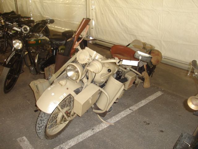 La exposición y mercadillo de motos antiguas reúne 250 motos distintas en el parque Almansa durante el fin de semana - 1, Foto 1