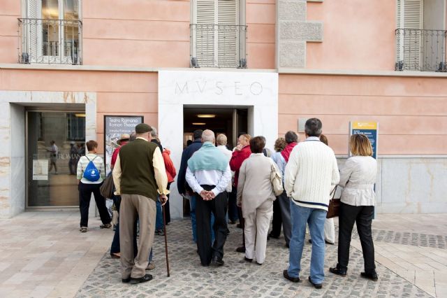 El Aidabella y el Noordam traen a Cartagena 4.000 turistas - 1, Foto 1