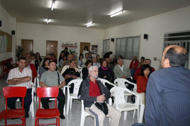 Vecinos y colectivos de Beniaján trasladan a Pedro López los problemas de su pedanía - 2, Foto 2