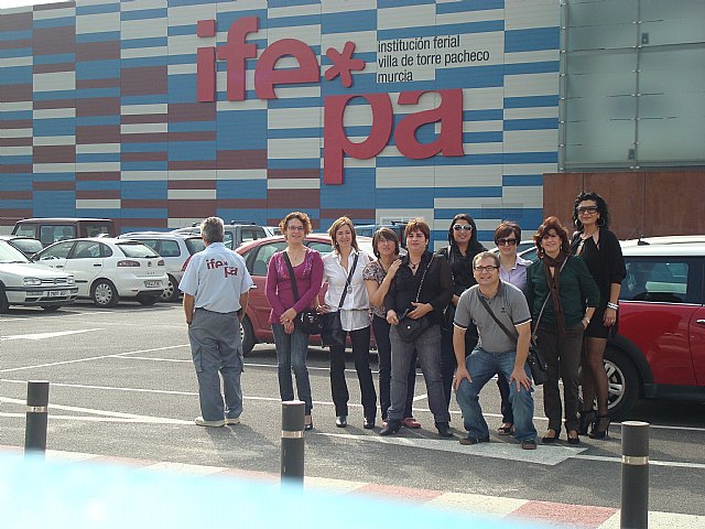 El Taller de Empleo de Bullas visita CONSTRUMURCIA, en IFEPA - 1, Foto 1
