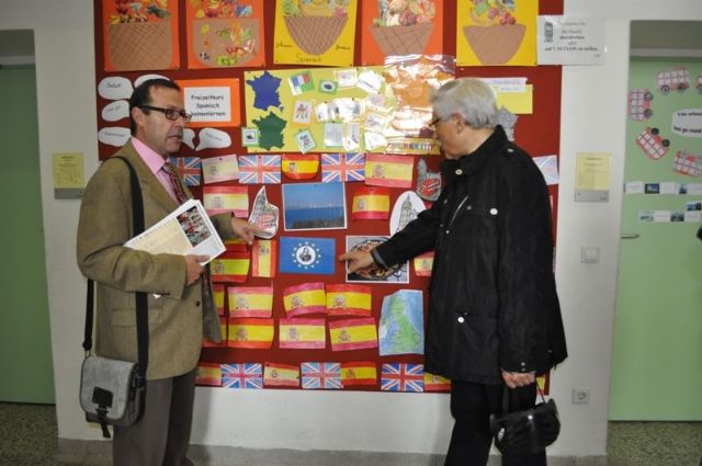 El alcalde del distrito Josefstadt de Viena saluda al C.P. San Antonio - 4, Foto 4