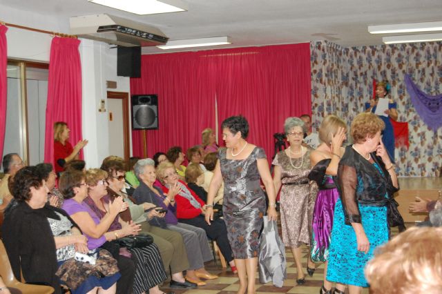 Alguazas acoge un desfile de moda protagonizado por la tercera edad - 4, Foto 4