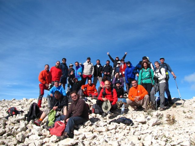 El Club Senderista de Totana asciende al pico de la Sagra, Foto 1