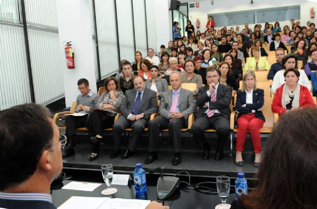 La Facultad de Trabajo Social celebró una jornada de acogida y reconocimiento a instituciones - 2, Foto 2