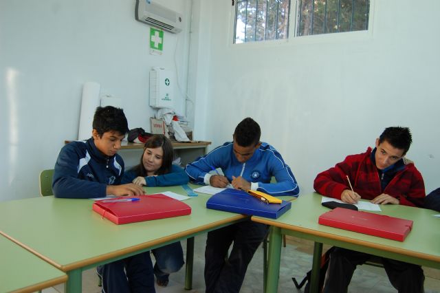 El ayuntamiento de Alguazas pone en marcha el Programa de Cualificación Profesional Inicial para jóvenes - 2, Foto 2