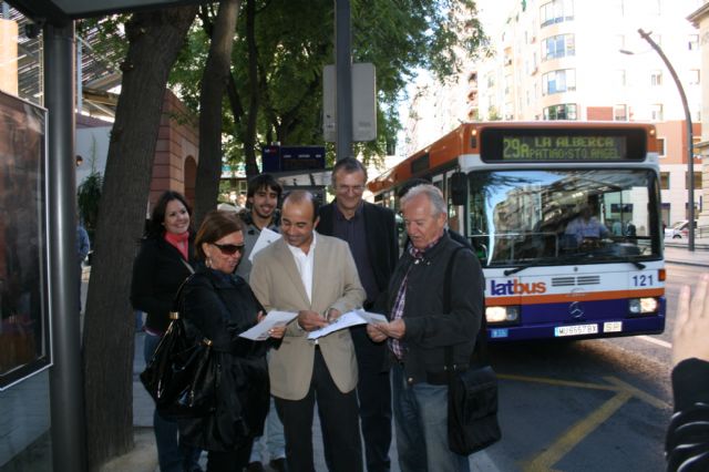 Pedro López propone un billete único a 1 euro en el transporte público en todo el municipio  y líneas directas desde las pedanías a la UMU - 1, Foto 1