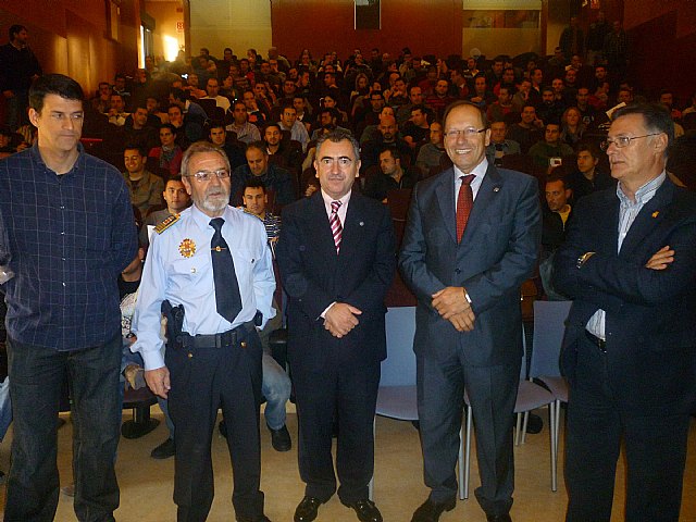 Campos resalta la coordinación de los cuerpos de seguridad en la investigación policial - 1, Foto 1