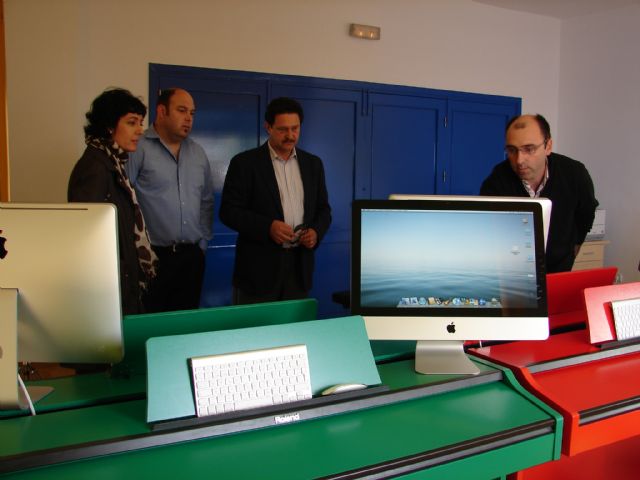 El Centro Cívico renueva su imagen - 1, Foto 1