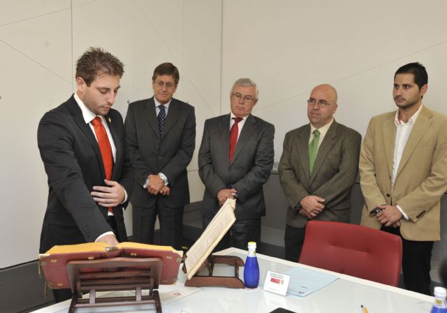 El Consejo Social aprueba la distribución de 90 becas-colaboración para la investigación - 2, Foto 2