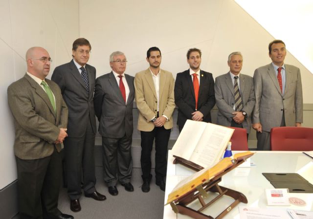 El Consejo Social aprueba la distribución de 90 becas-colaboración para la investigación - 4, Foto 4