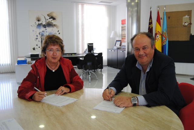 El ayuntamiento de San Javier contará con un desfibrilador - 1, Foto 1