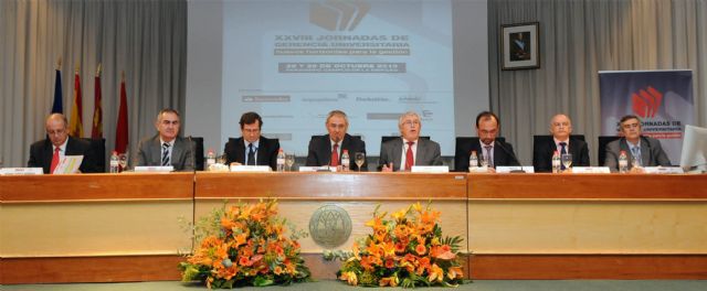 Los responsables de la gestión de las universidades españolas reclaman más medios - 1, Foto 1