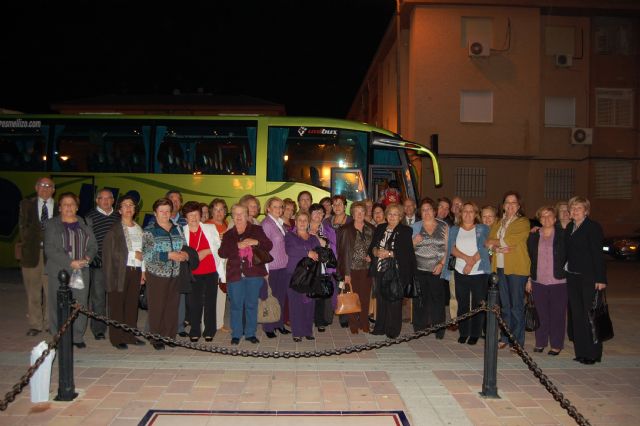 Cerca de 60 alguaceños visitan el Museo Ramón Gaya de Murcia - 1, Foto 1