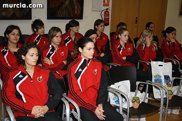 Autoridades municipales ofrecen una recepcin institucional a la Seleccin Española Femenina de Ftbol-Sala - 18