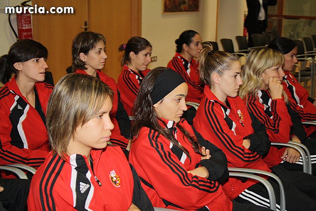 Autoridades municipales ofrecen una recepcin institucional a la Seleccin Española Femenina de Ftbol-Sala - 19