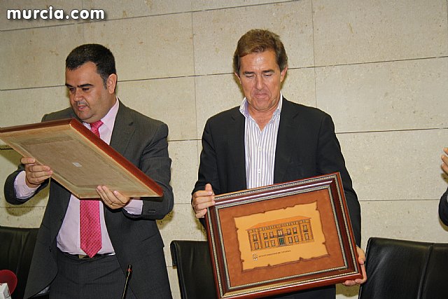 Autoridades municipales ofrecen una recepcin institucional a la Seleccin Española Femenina de Ftbol-Sala - 25