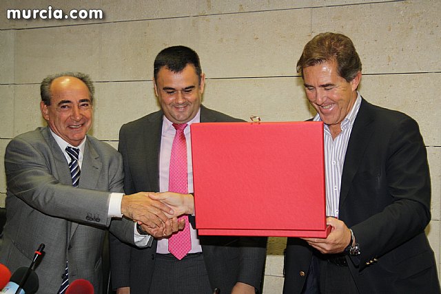 Autoridades municipales ofrecen una recepcin institucional a la Seleccin Española Femenina de Ftbol-Sala - 32