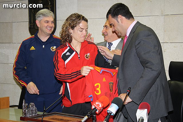 Autoridades municipales ofrecen una recepcin institucional a la Seleccin Española Femenina de Ftbol-Sala - 33