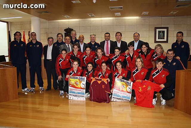 Autoridades municipales ofrecen una recepcin institucional a la Seleccin Española Femenina de Ftbol-Sala - 37