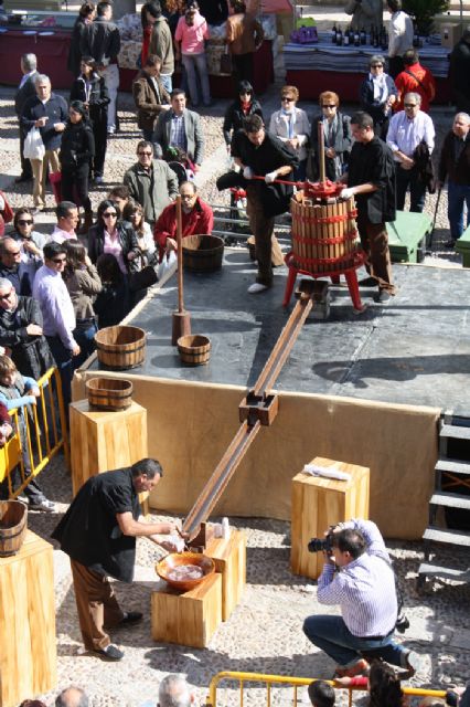 Comienza la nueva temporada del Mercadillo Artesanal 'El Mesoncico' - 1, Foto 1