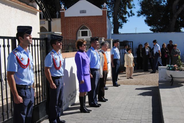 La AGA celebra el día de los caídos por España, en el cementerio de San Javier - 1, Foto 1
