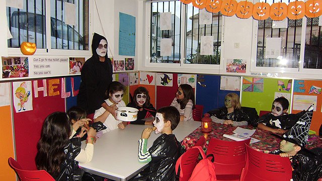La eduteca de inglés “Tallín Space” celebra Halloween, Foto 2
