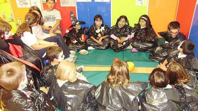 La eduteca de inglés “Tallín Space” celebra Halloween, Foto 4