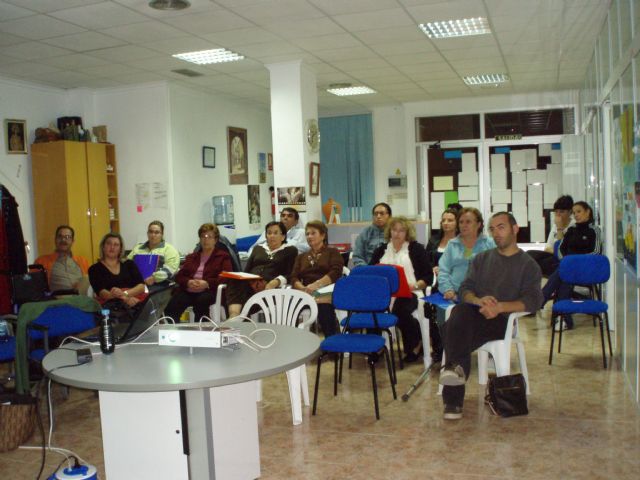 MIFITO organiza el curso Curso de Hábitos de Vida Saludables y Cuidados Adecuados de la Salud, Foto 2