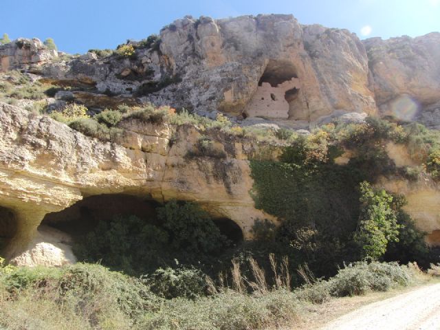 Piden que se adopten medidas ante una serie de obras de vallado ilegal en el estrecho de la Encarnación, junto al Río Quipar - 2, Foto 2