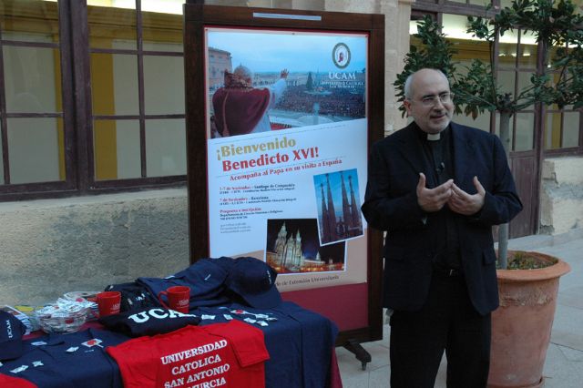 La UCAM acompañará al Papa Benedicto XVI en Barcelona - 1, Foto 1