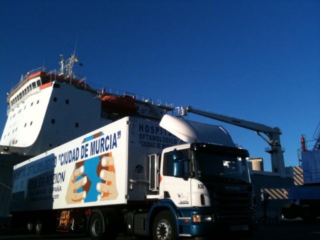 El Hospital Oftalmológico Autotransportable de Azul en Acción parte rumbo a Togo - 2, Foto 2