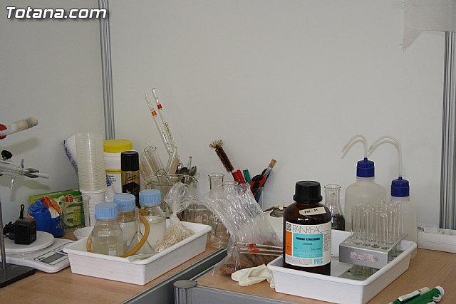 El IES Juan de la Cierva de Totana particip con un stand en la X Semana de la Ciencia y la Tecnologa de la Regin - 6