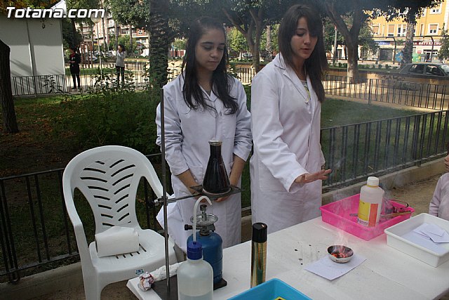 El IES Juan de la Cierva de Totana particip con un stand en la X Semana de la Ciencia y la Tecnologa de la Regin - 21