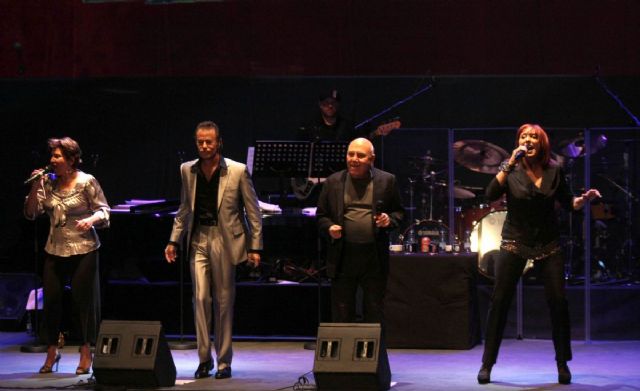 Un público entregado recibe con los brazos abiertos el Cartagena Jazz Festival - 2, Foto 2