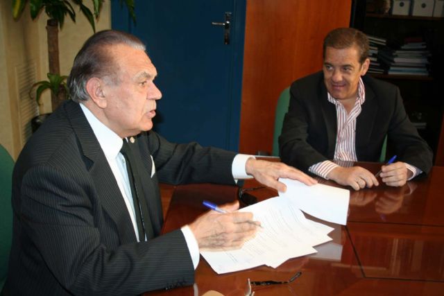 Manuel Muñoz Hidalgo cede al ayuntamiento todo su importante legado de cuadros - 3, Foto 3