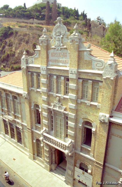 Un taller ocupacional arreglará el patio interior de las Graduadas - 1, Foto 1