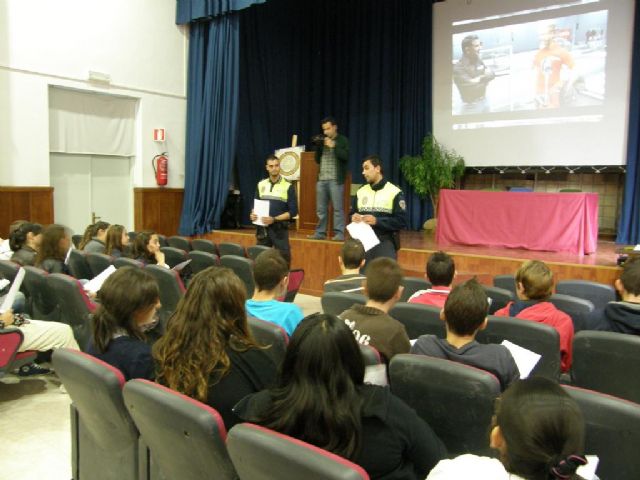 Más de 5.200 estudiantes lorquinos participarán durante este curso en la campaña municipal de educación vial - 1, Foto 1