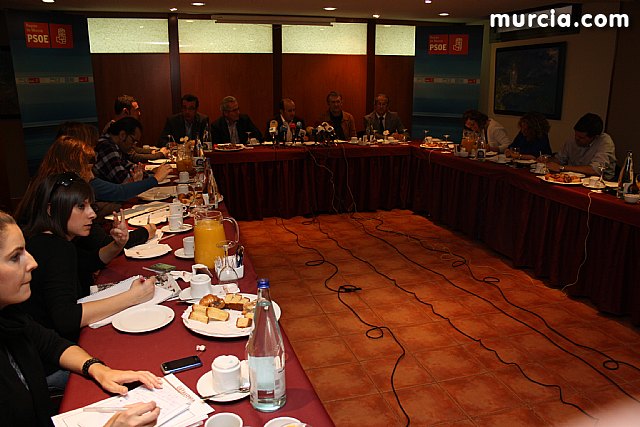 Rueda de prensa, desayuno informativo del PSOE de Murcia con los medios de comunicacin - 10
